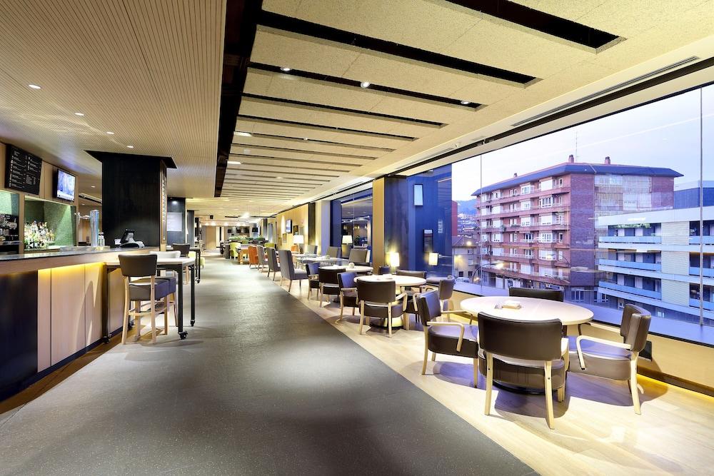 Hotel Occidental Bilbao Esterno foto